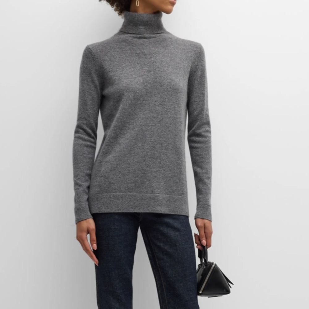 Nieman Marcus Cashmere Collection Gray Turtleneck Sweater